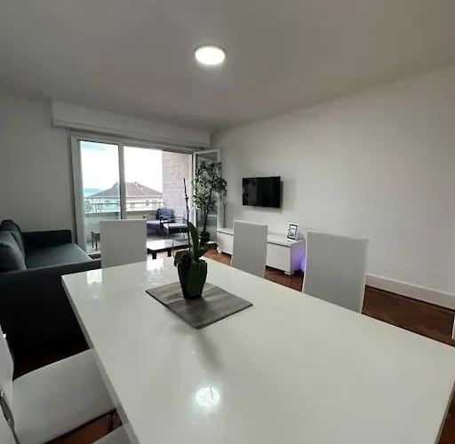 Con Balcon En El Centro Διαμέρισμα